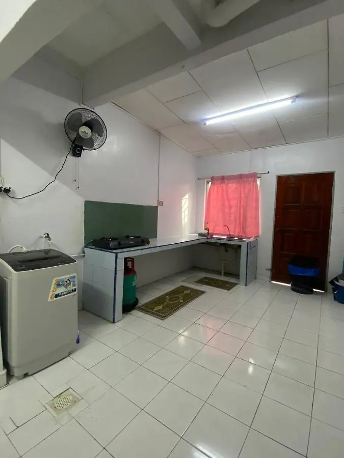 Kota Damansara Homestay Petaling Jaya