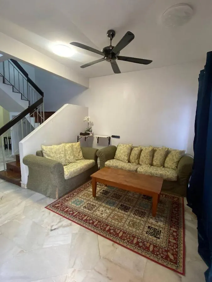 Kota Damansara Homestay Petaling Jaya